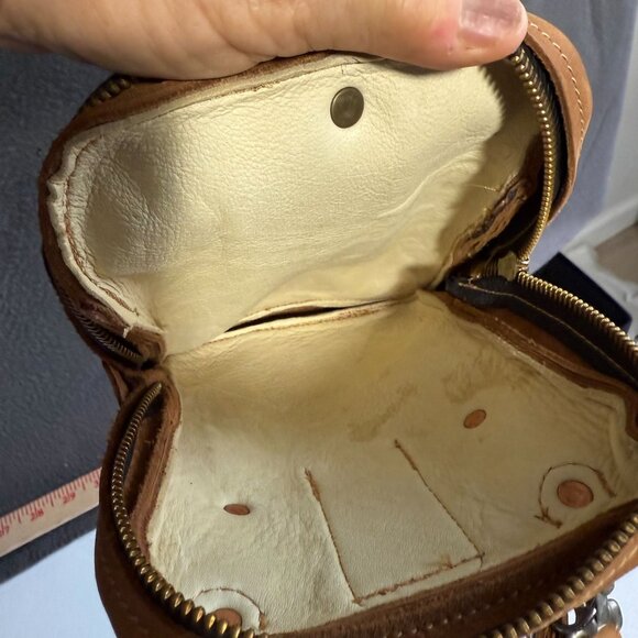 Le Doux Leather Sling Strap Wallet Phone Crossbody Bag Women's Brown Everyday - Picture 11 of 11